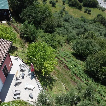 Farm stay Agriturismo Cascina Lert Marone