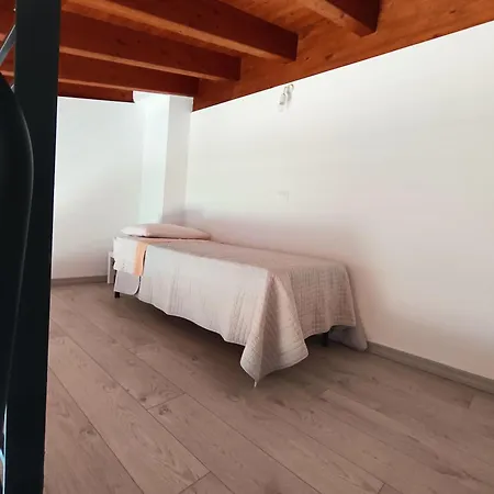 Agriturismo Cascina Lert Farm stay *